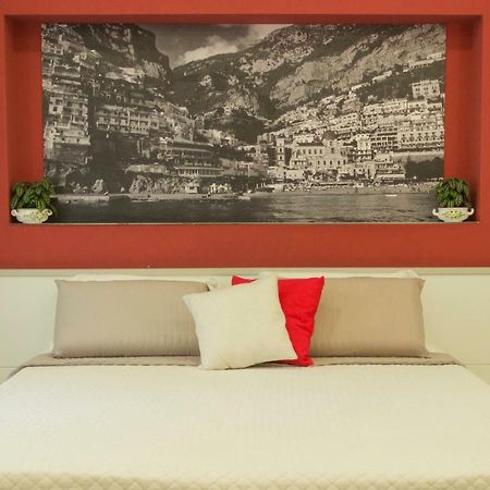 Rooms Stazione Centrale Napoli Eksteriør billede