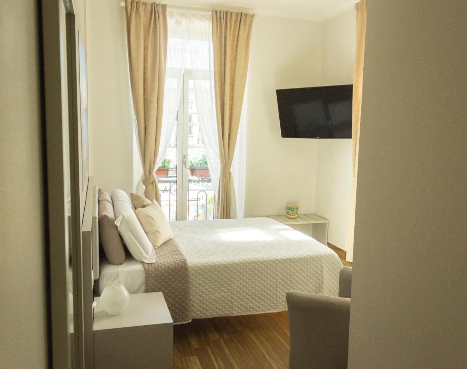 Rooms Stazione Centrale Napoli Værelse billede