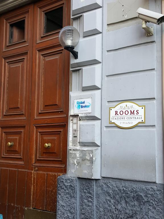 Rooms Stazione Centrale Napoli Eksteriør billede