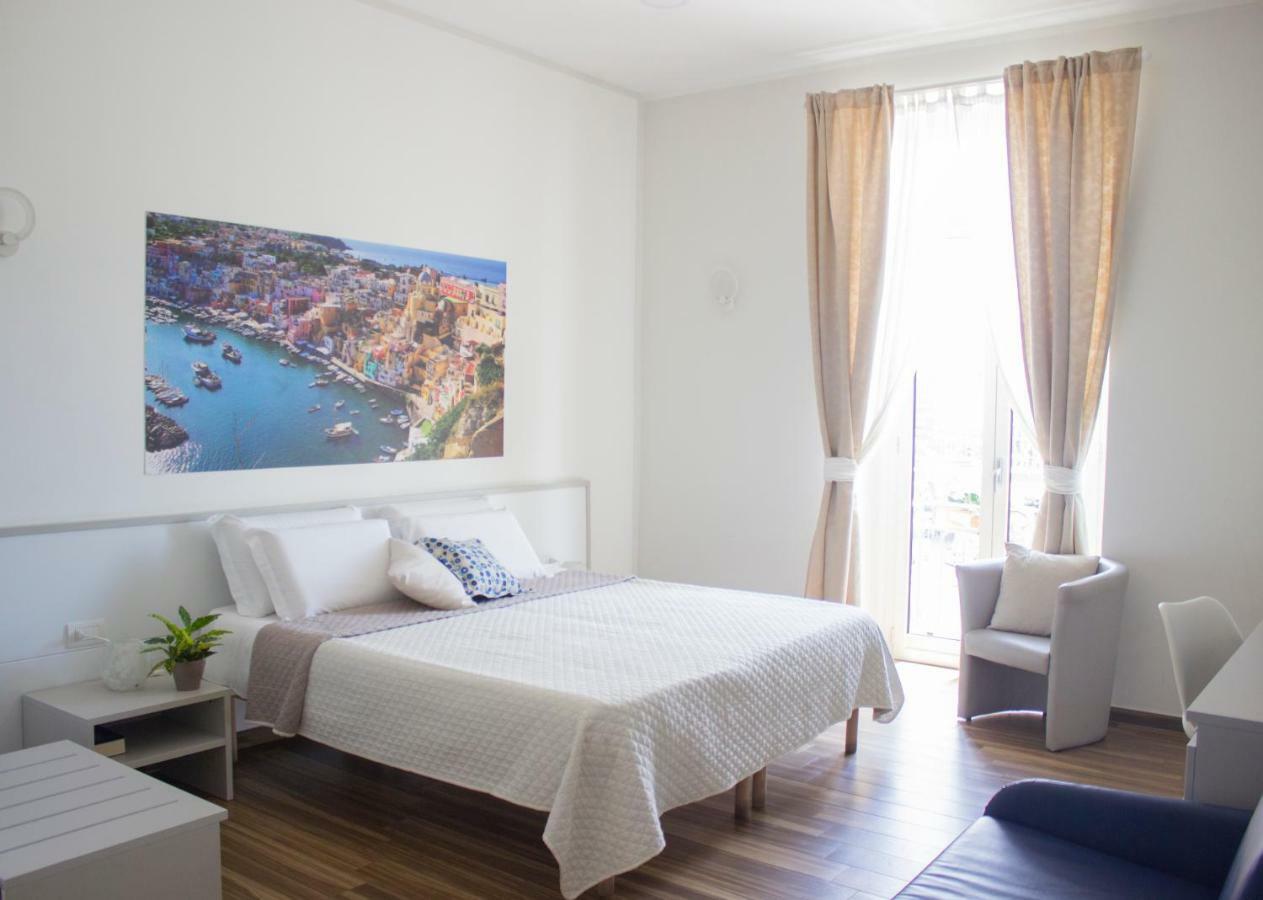Rooms Stazione Centrale Napoli Eksteriør billede