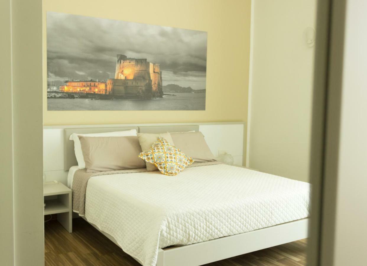 Rooms Stazione Centrale Napoli Eksteriør billede